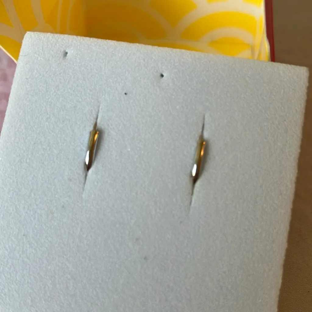 Origami Owl: 2016 Pink Drop Earrings & Snowflake Earrings- Silver Tone- set of 2 - Image 8