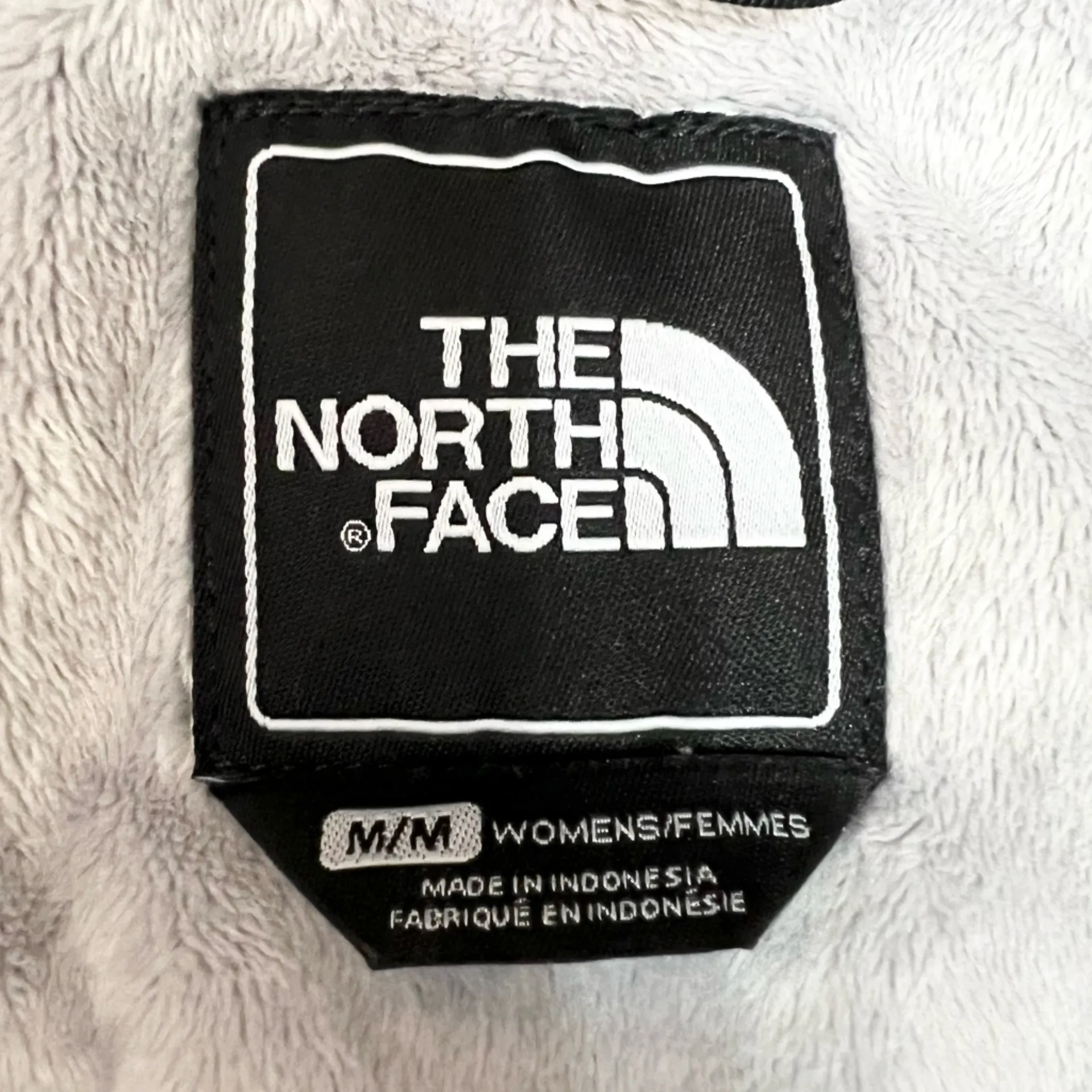 The North Face Gray Women’s HyVent Insulated Outdoor Snow Jacket Size Medium - Image 12