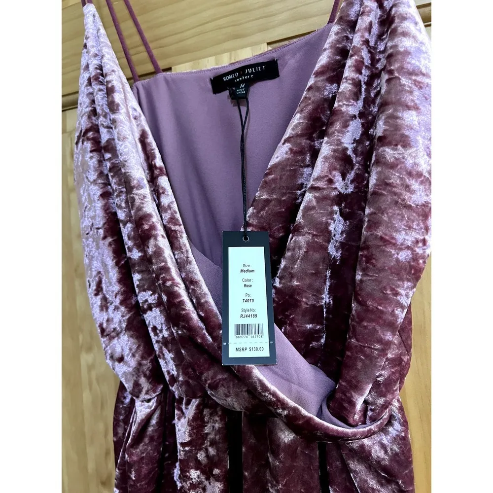 Romeo & Juliet size medium romper pink  New soft velour for parties fun events - Image 4