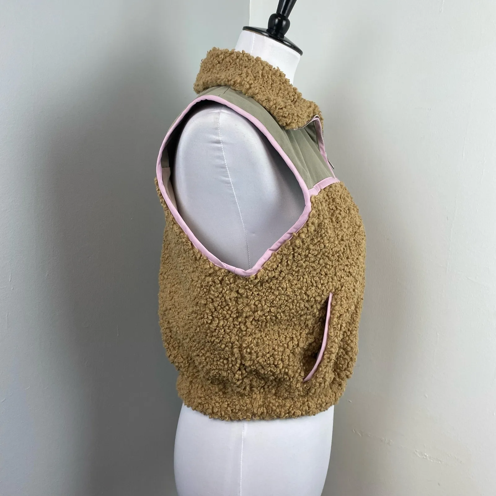 For Love & Lemons Pink Teddy Sherpa Full Zip Vest Medium Sleeveless - Image 8