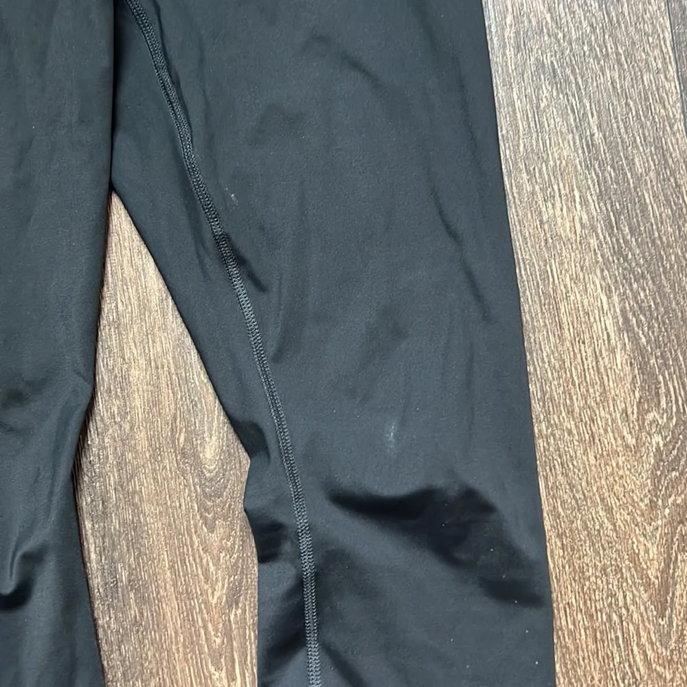 All in Motion workout leggings - Image 3