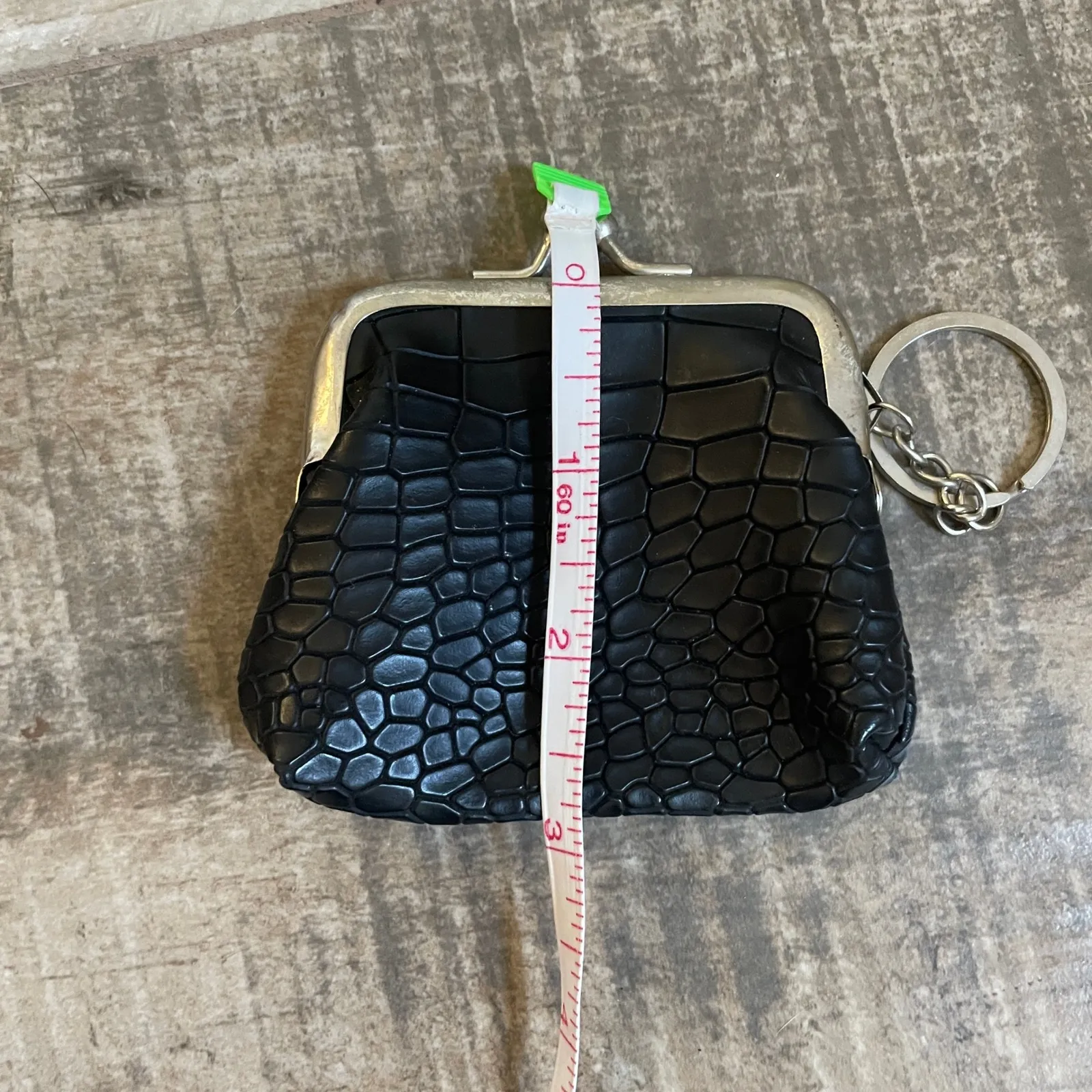 Black Crocodile Embossed Coin Purse Keychain Kiss Lock Pouch Wallet Normcore - Image 5
