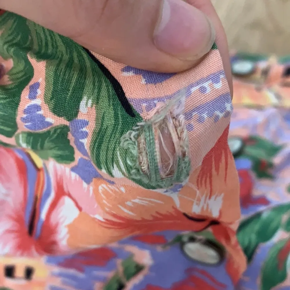 Vintage LF floral Hawaiian print crop top - Image 10