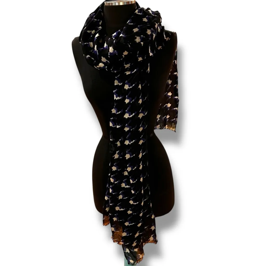 Tommy Hilfiger Semi Transparent Blue Black White Geometric Wrap Scarf 72x30 - Image 4