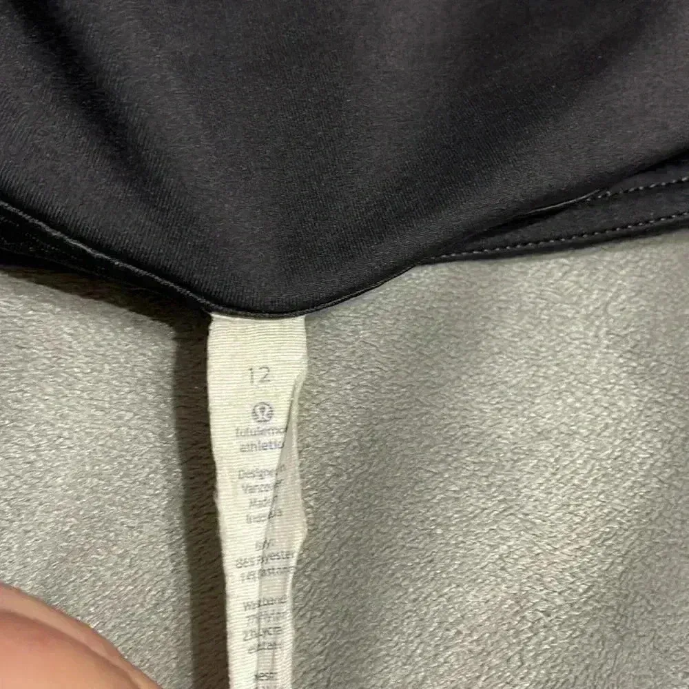 ❤️‍🔥 Lululemon Shorts - Image 10