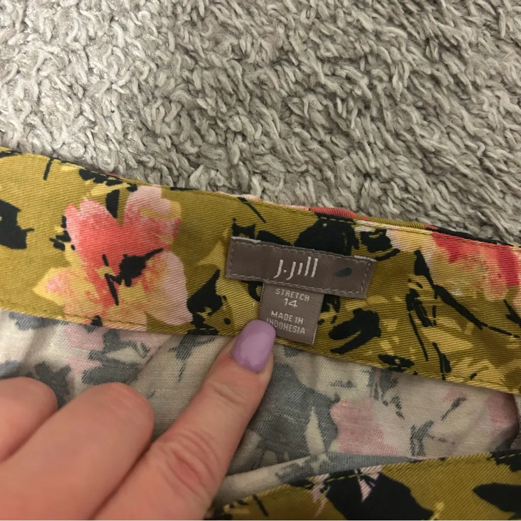 J. Jill Floral Cotton Pencil Skirt Spring Boho Garden Botanical Office SIZE 14 Black - Image 3