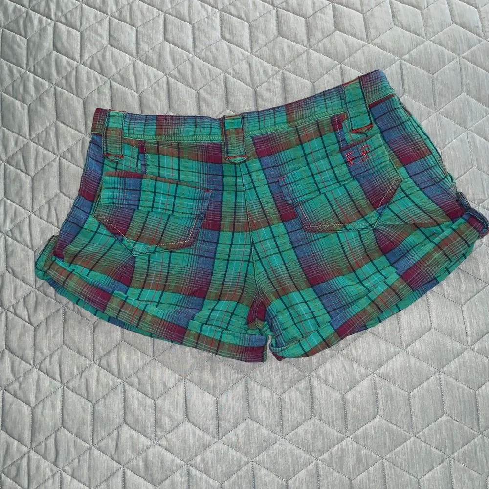 Free People shorts women’s size 4 Green Isla Plaid Madras Cuffed chino belt loop - Image 4
