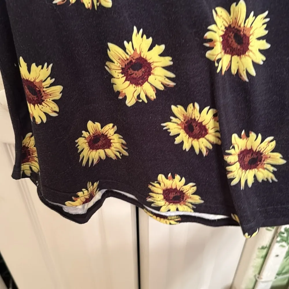 Black Sunflower Women's Top - Image 5
