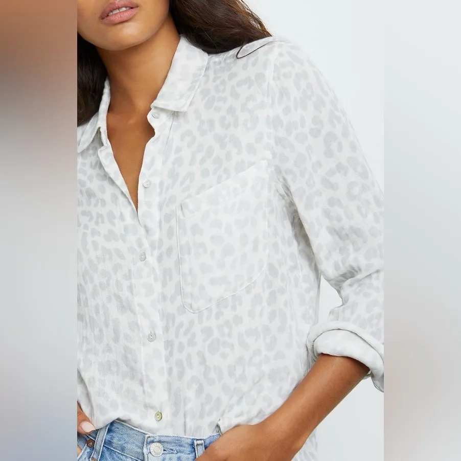 Rails Ellis Button Down Shirt in Grey Jaguar Print  | Size Medium - Image 3