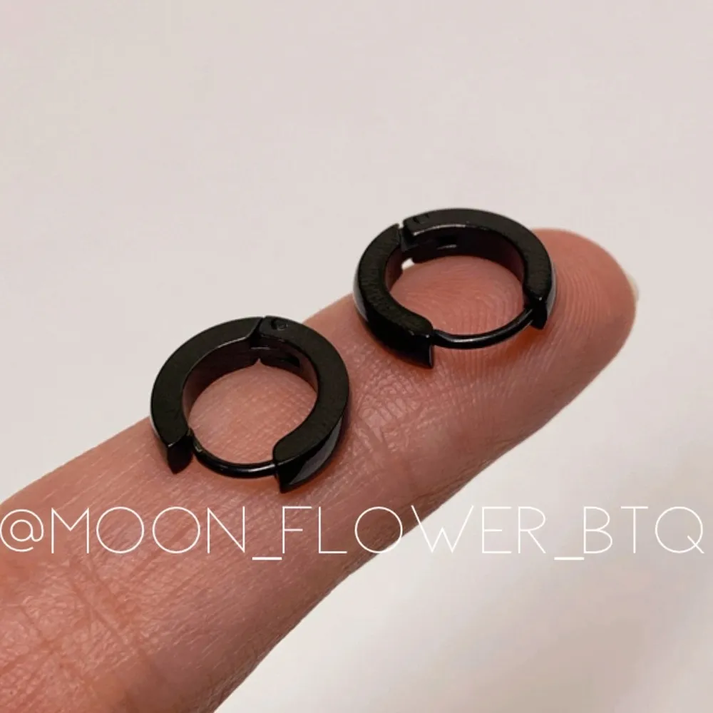 Black Minimalist Hinged Hoop Earrings - Image 3