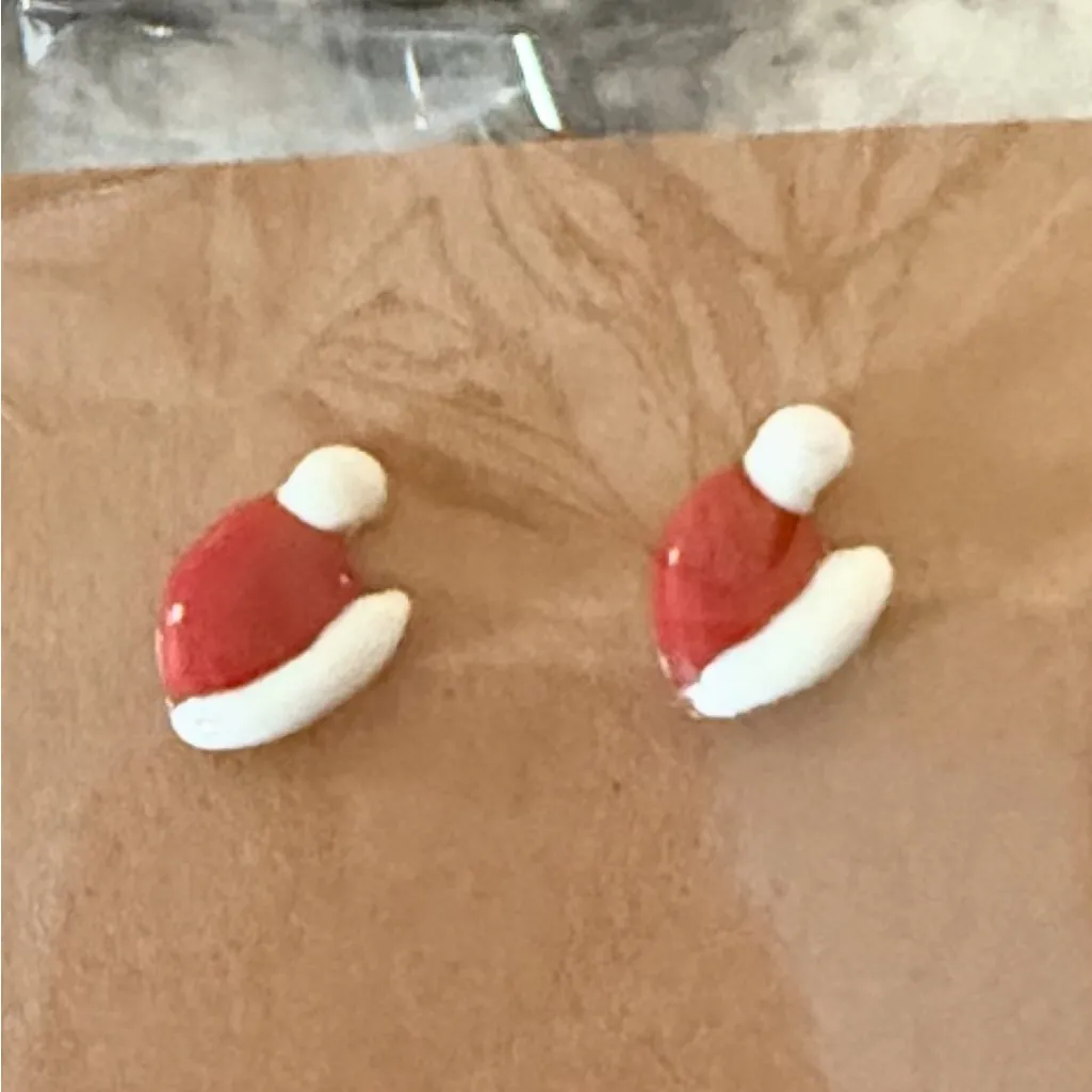 Santa Hat Stud Earrings Red - Image 2
