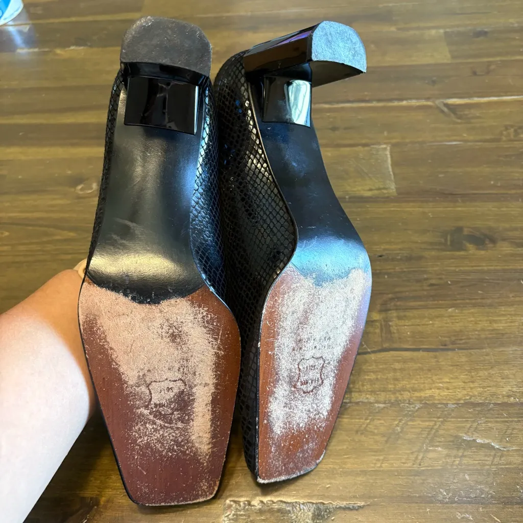 Stuart Weizman Count Black Diamond Square Toe Heels Pumps Snake Lizard Textured - Image 6