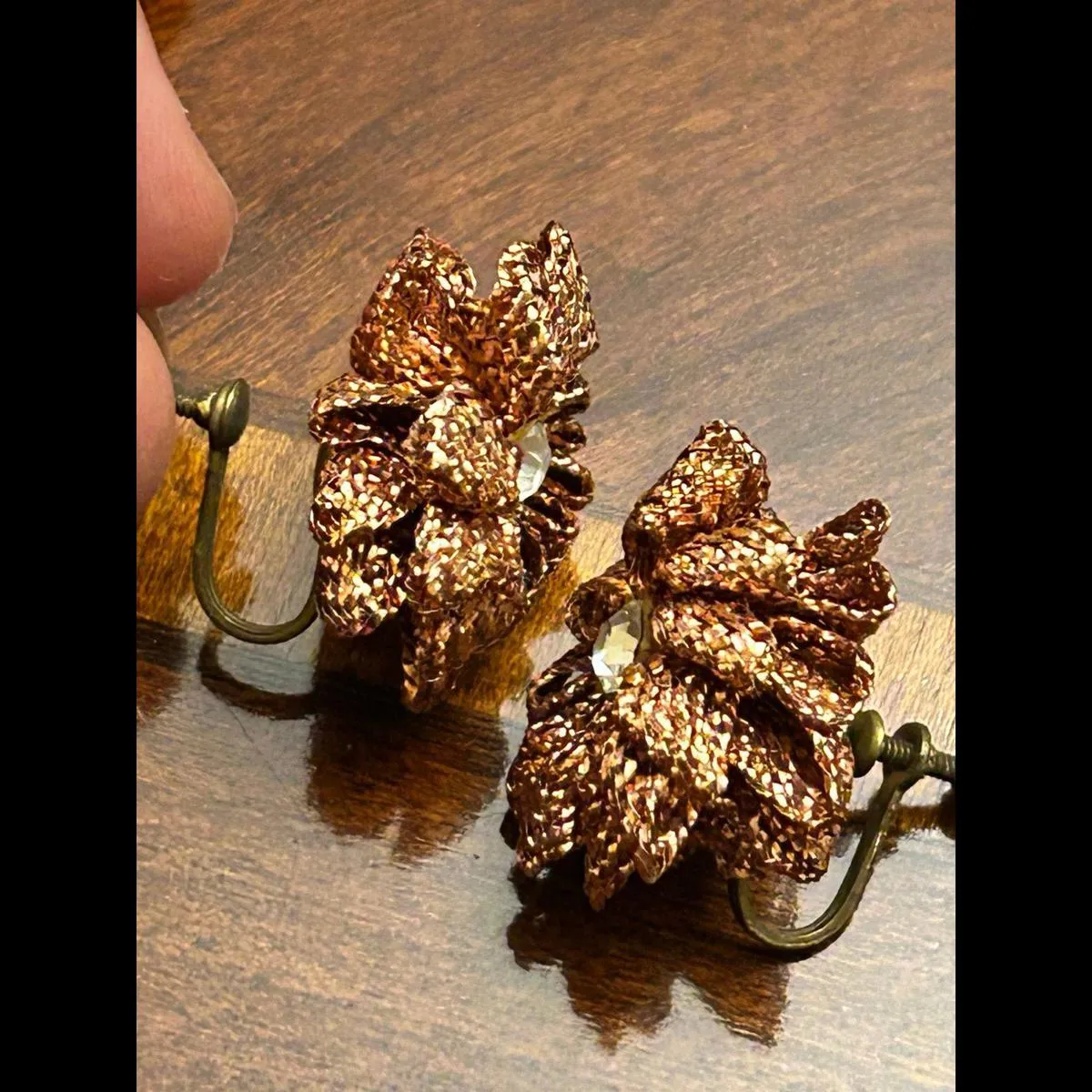 Vintage 2 pairs custom fashion earrings clip on no hole Gold - Image 2