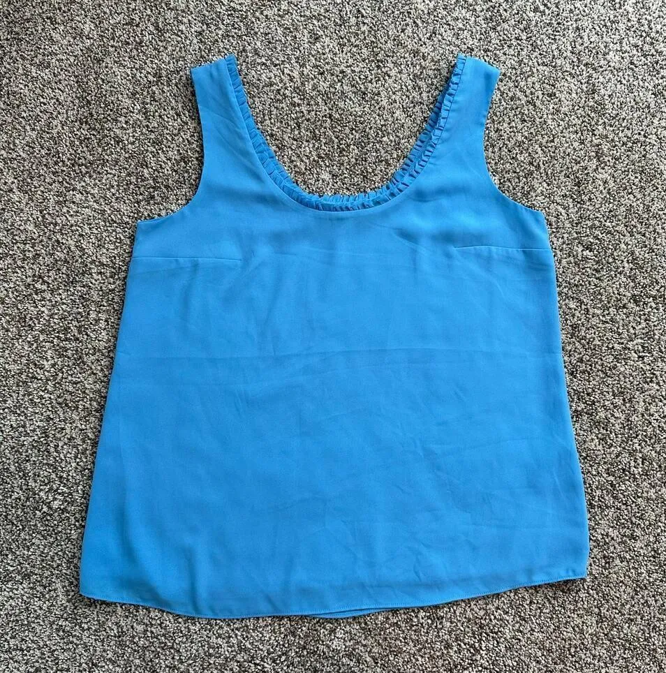 Lilly Pulitzer light blue sleeveless tank top size XS - Image 5