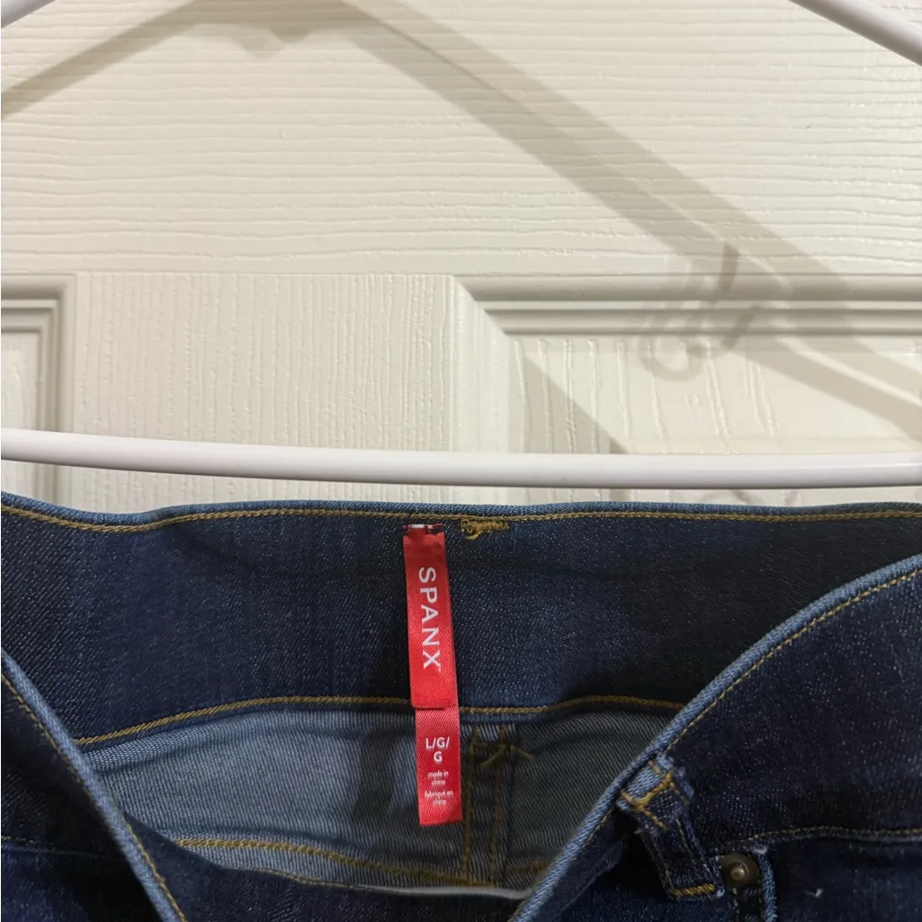 Spanx Midnight Blue Flare Bell Bottom Jeans Pull On Size Large - Image 4