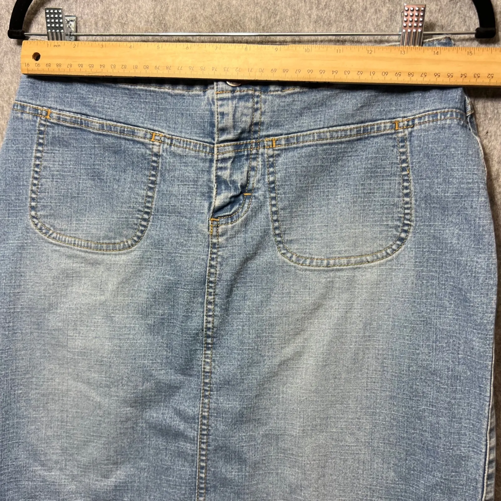 Vintage Y2K RivetEd By Lee Denim‎ Skirt Pockets Stretch Casual Blue Jean Skirt 4 - Image 3