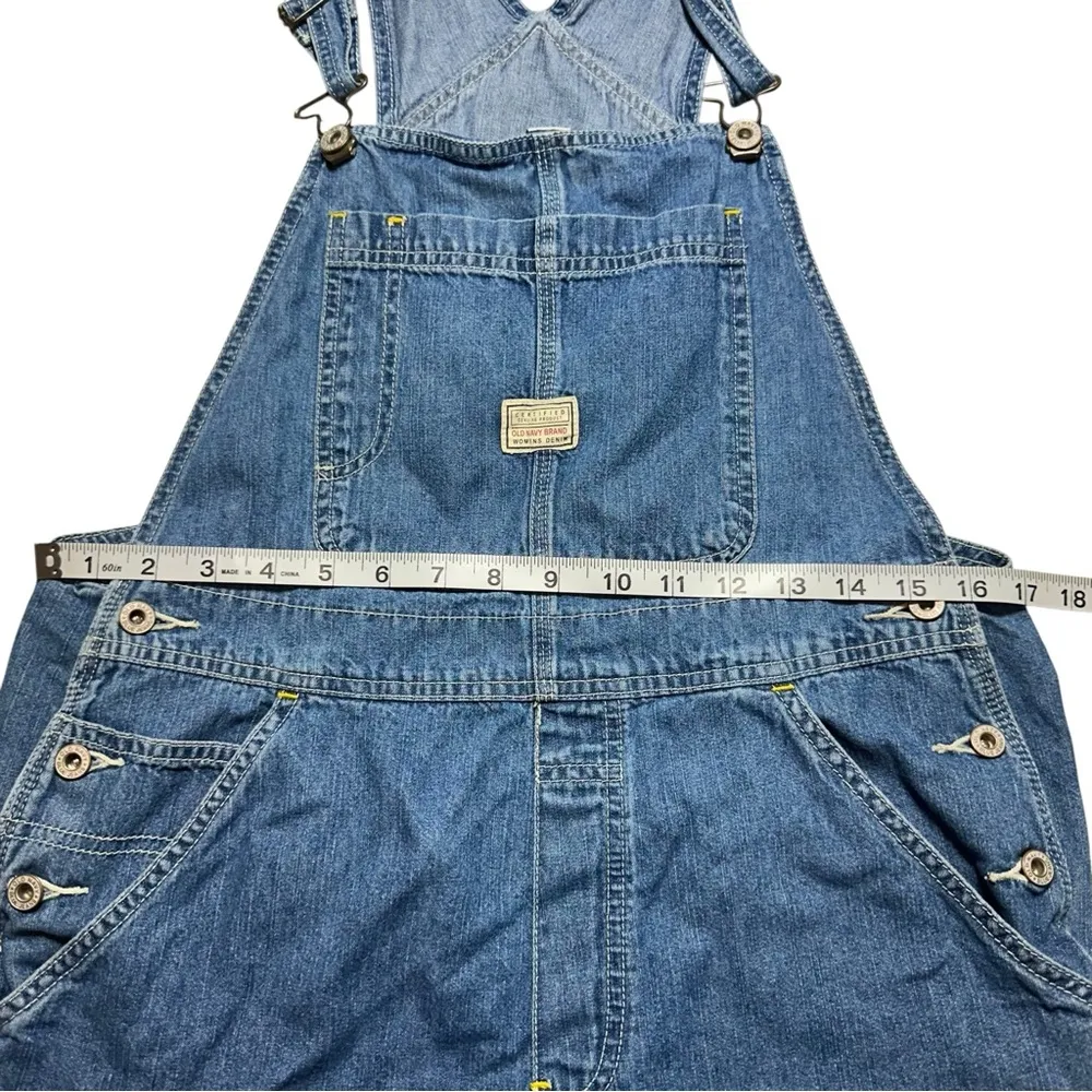 Old Navy Vintage  Kid Core Denim Jean Shorts Overalls  Medium - Image 3