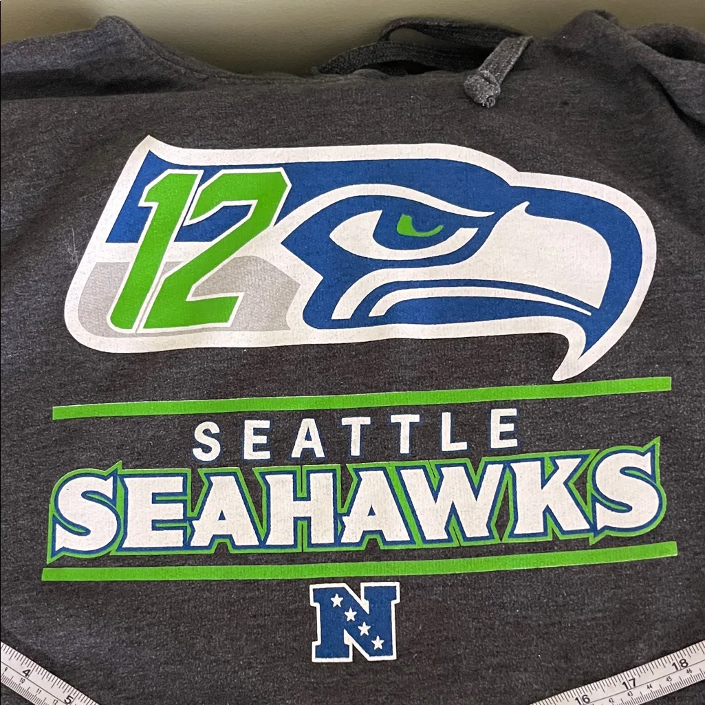 Seattle Seahawks Y2K Gray Hoodie Size L - Image 2