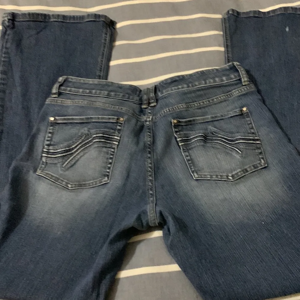 Ladies White House Black Market Jeans size 10 R - Image 3