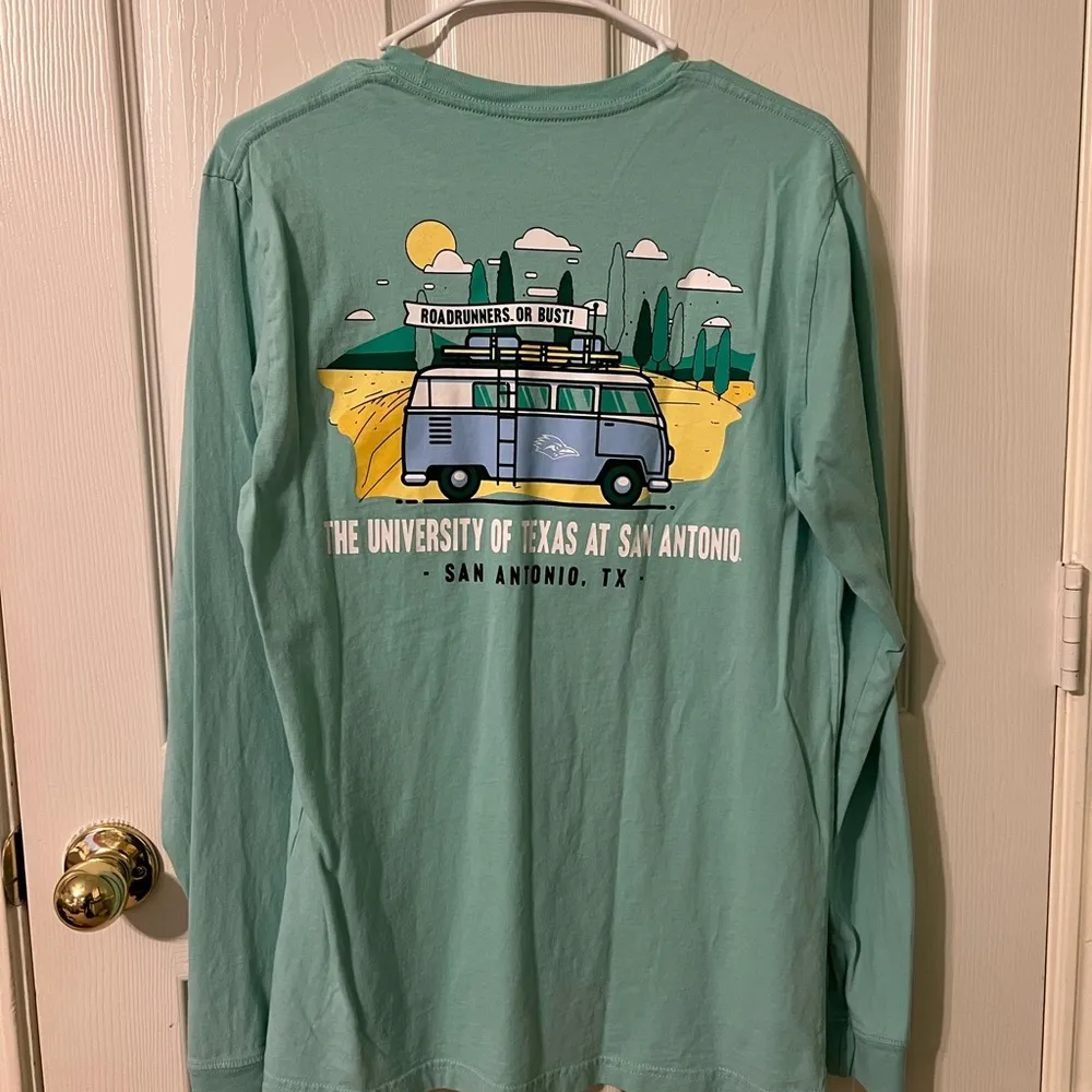 UTSA Roadrunners Long Sleeve Shirt Size M - Image 2