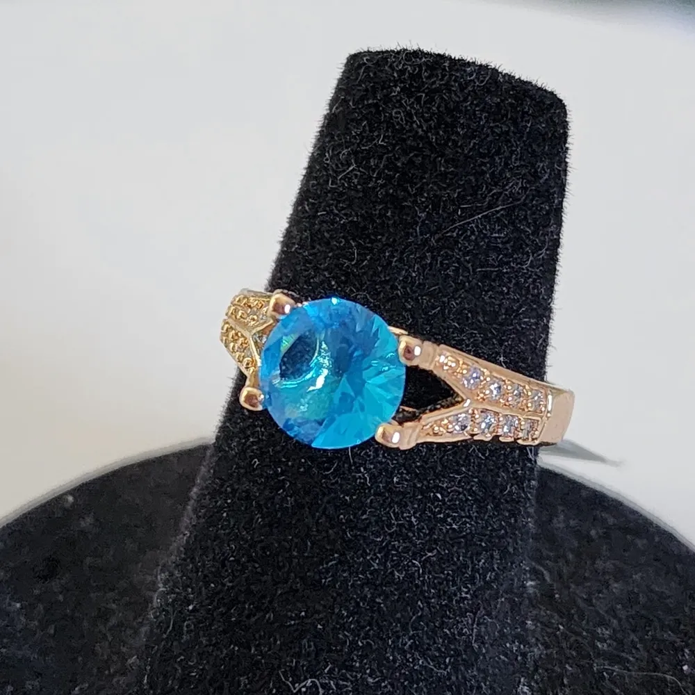 Gold Filled Ring with Simulated Blue Topaz Stone - Image 4