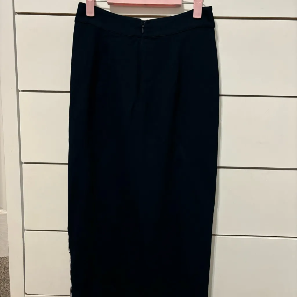 REISS High Rise Midi Pencil Skirt in Navy - Image 4