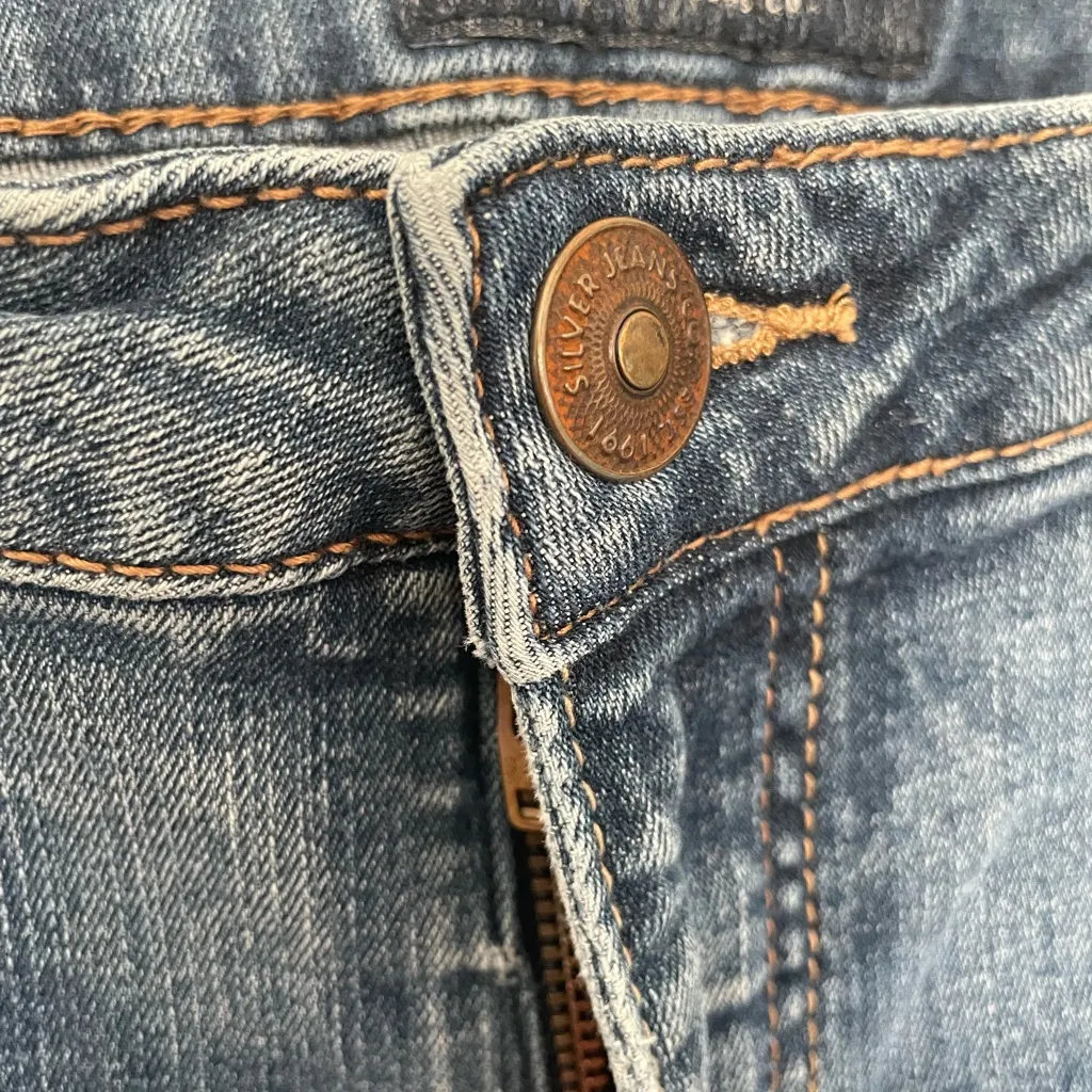 Silver Classic Blue Denim Jeans - Image 3