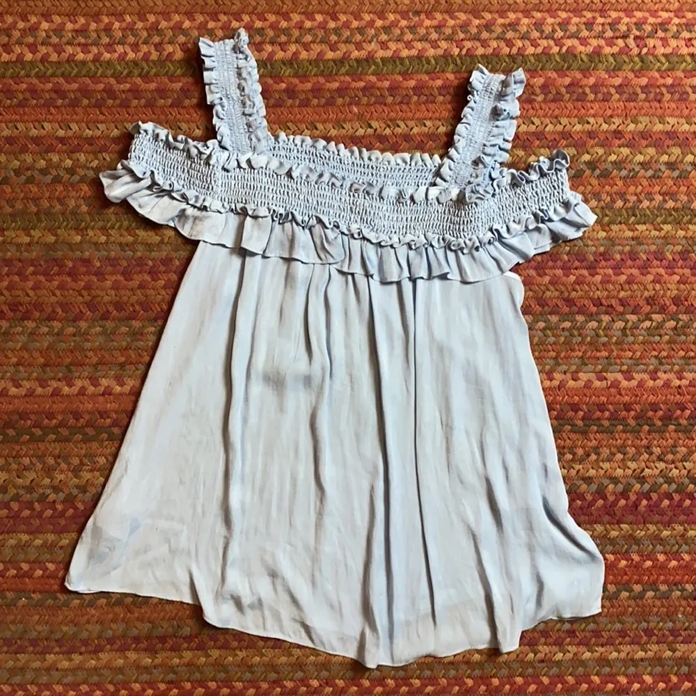 BABY BLUE RUFFLE COLD SHOULDER ANTHROPOLOGIE BLOUSE - Image 6