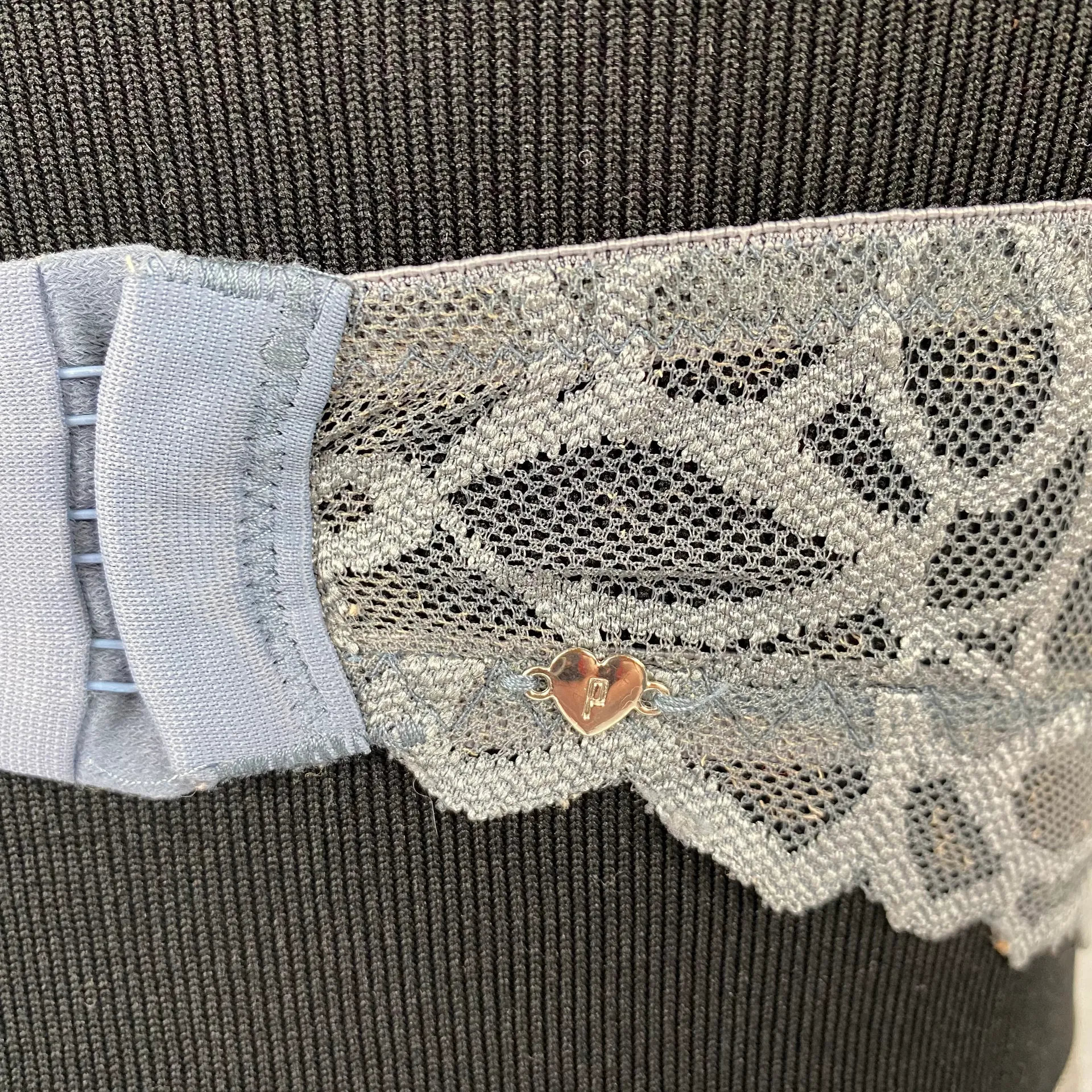 Pink By Victorias Secret halter top lace bralette w/hook back sz small women  - Image 9