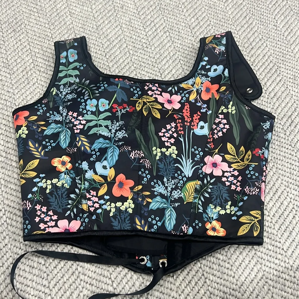 Floral Underbust Corset Top - Image 2