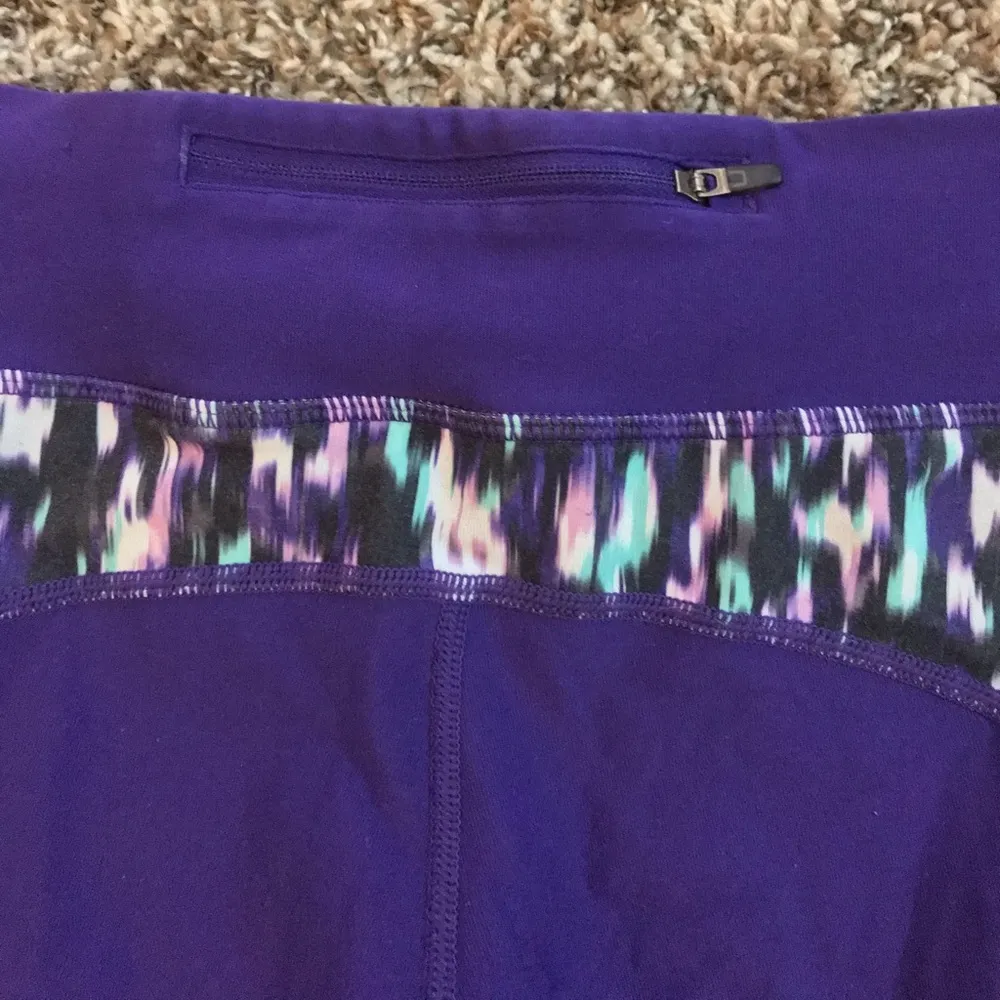 Nike dri-fit activewear capri leggings - Image 8