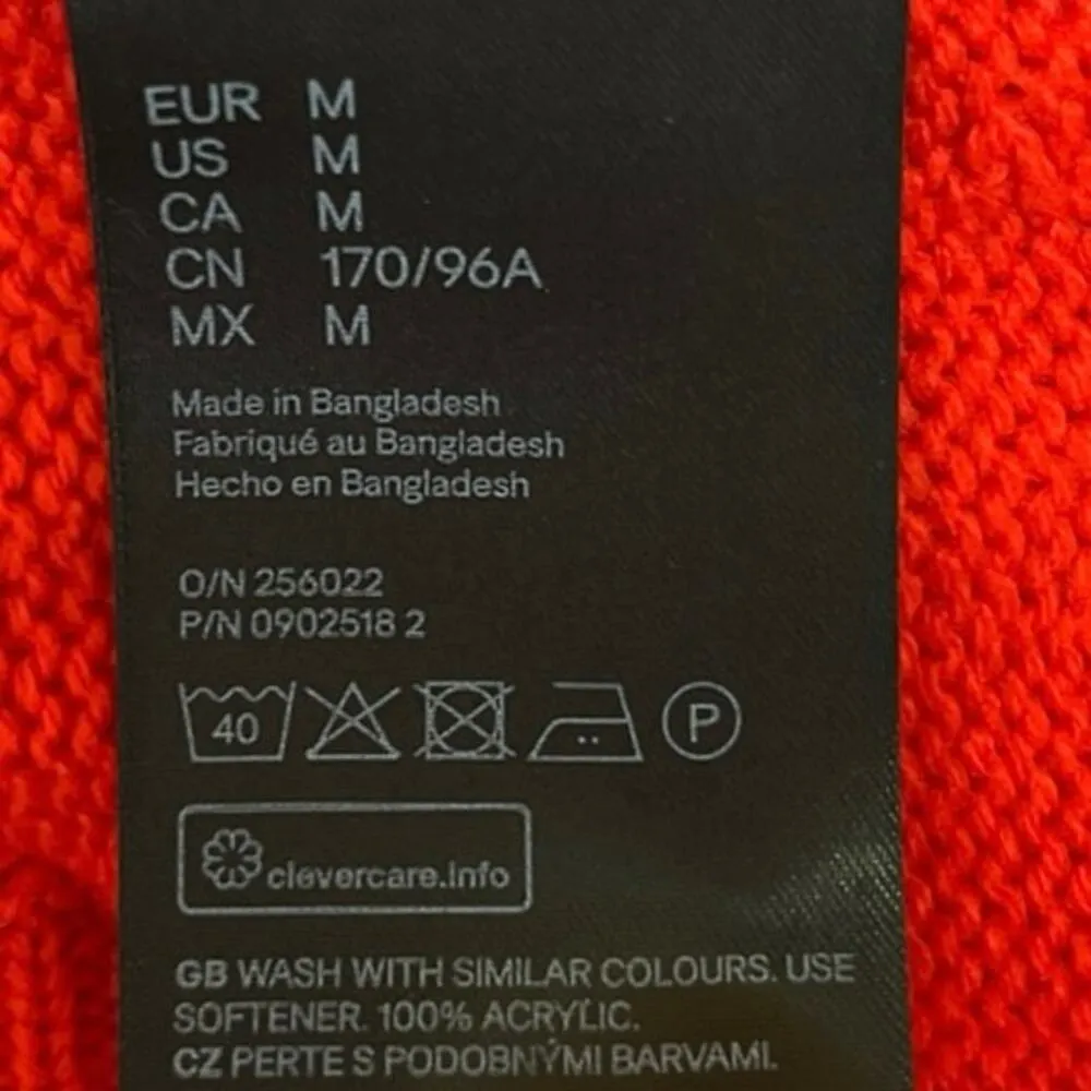 H&M Divided Women's Red Pullover Long Sleeve Round Neck Sweater Crop Top Sz M - Image 4