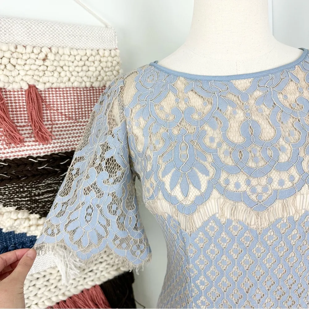 Bell Sleeve Georgia Lace Sheath Cocktail Dress Blue Size 6 - Image 7