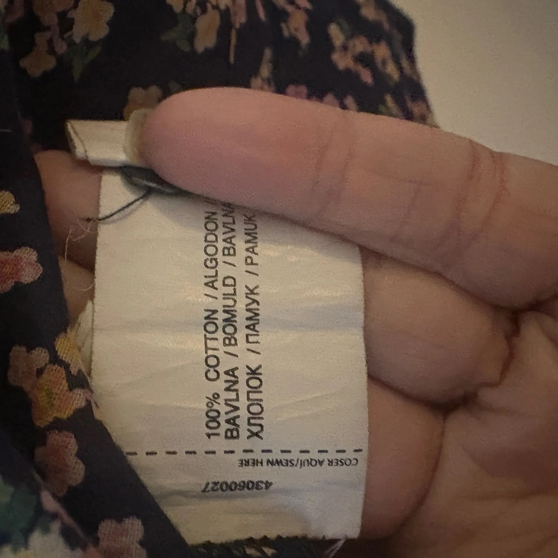 Mango Basics Navy Floral Button Down Shirt Cotton Top Long Sleeve XS Women’s Blouse - Image 4