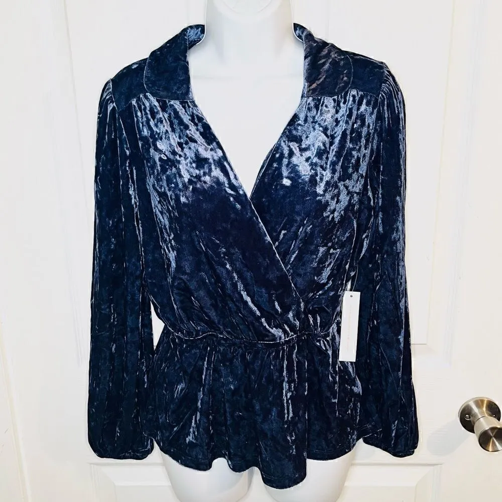 Modcloth Peak of Chic Crushed Velvet Top Faux Wrap Puff Sleeve Blue S - Image 4