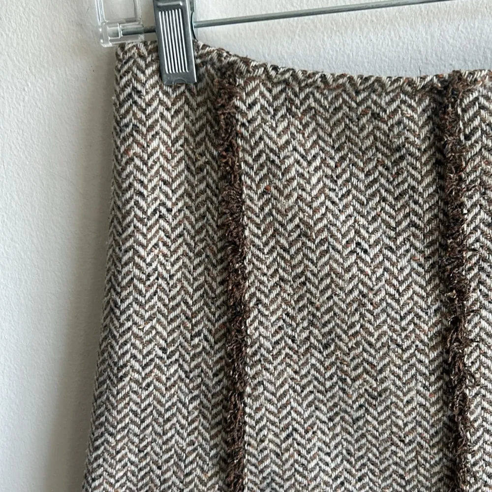 LOFT A-Line Herringbone Silk WoolTan Cream Skirt Size 4P - Image 5