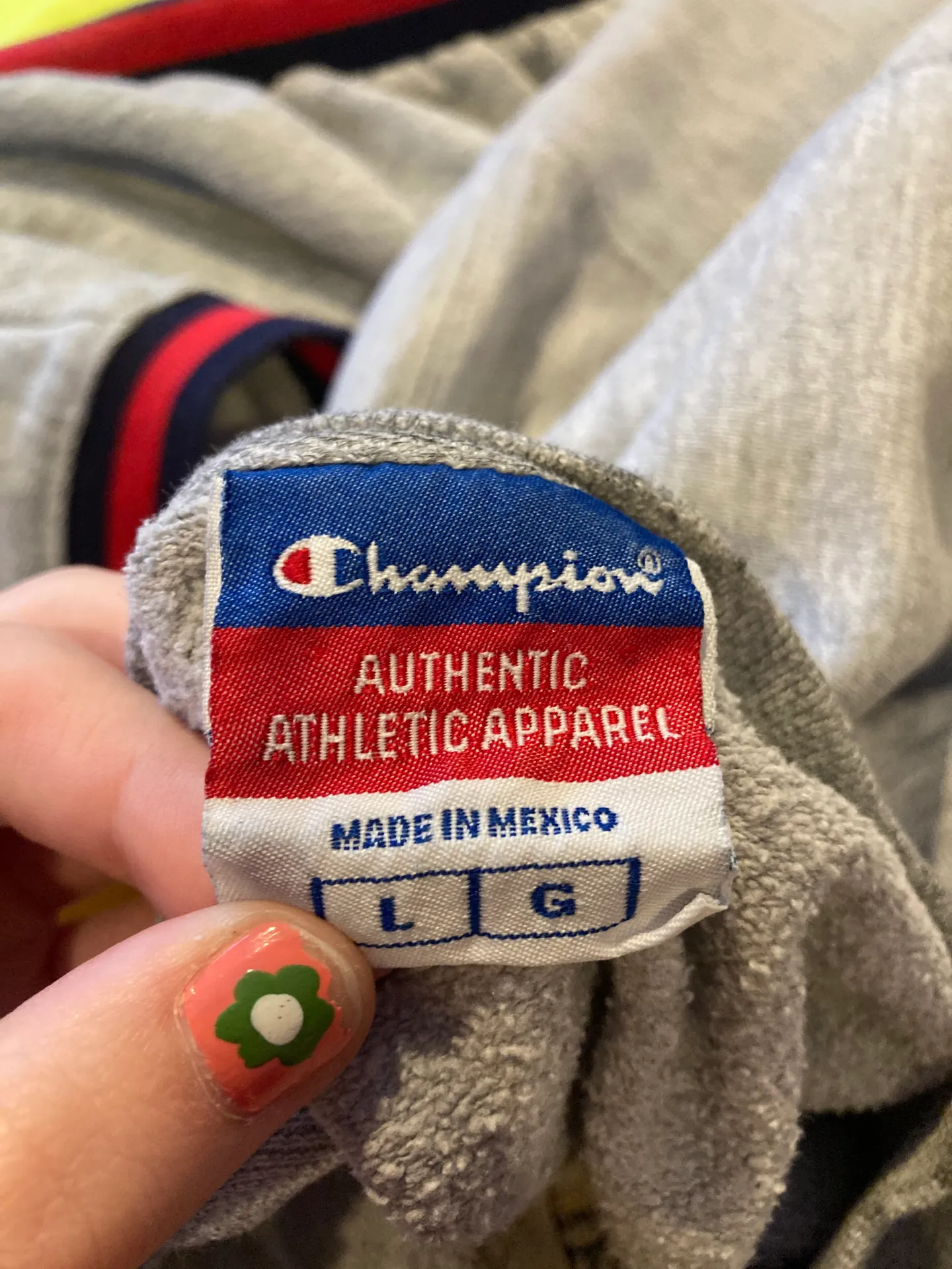 Champion sweatshirt - Image 2