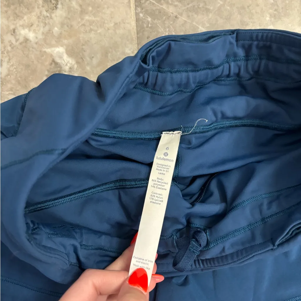 lululemon shorts - Image 3