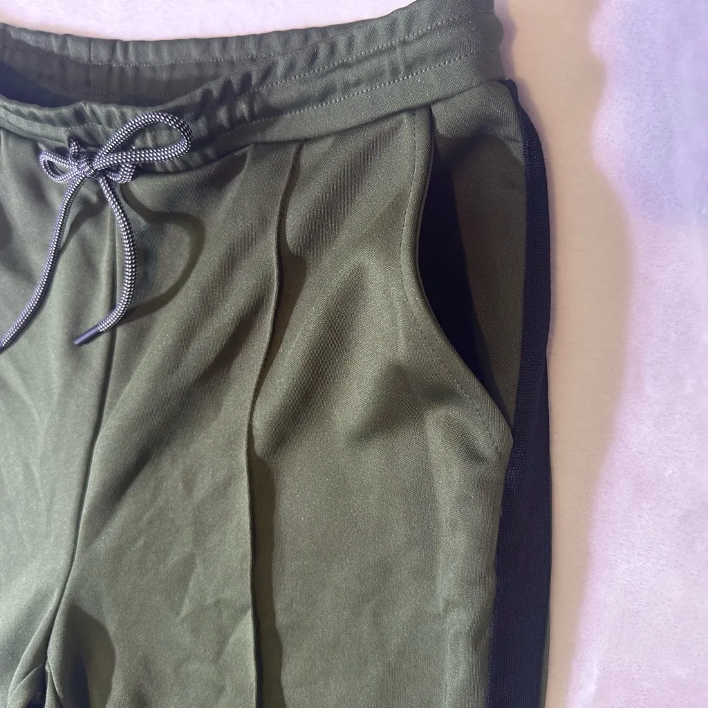 Hunter  Dark Green Women's Joggers - Image 6