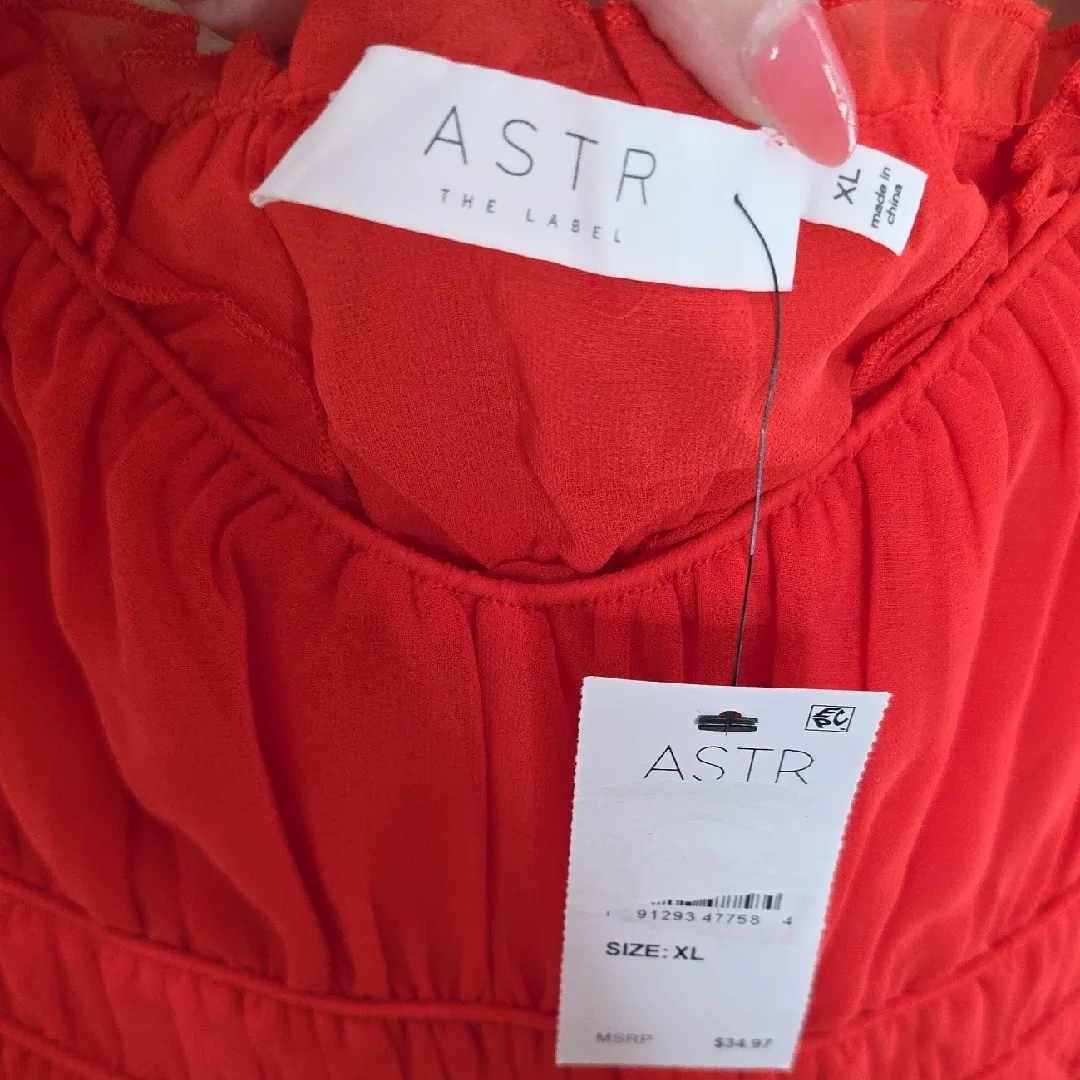 Astr Crop Top Scarlet Ruffle Trim Tank Shirt Red XL New - Image 2