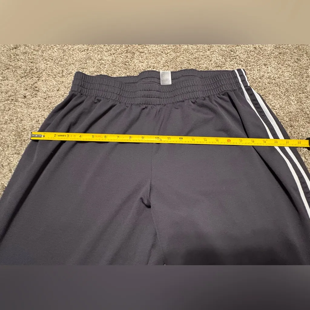 (Champion) Capri Baggy Athletic Gray Shorts: Size XXL - Image 4