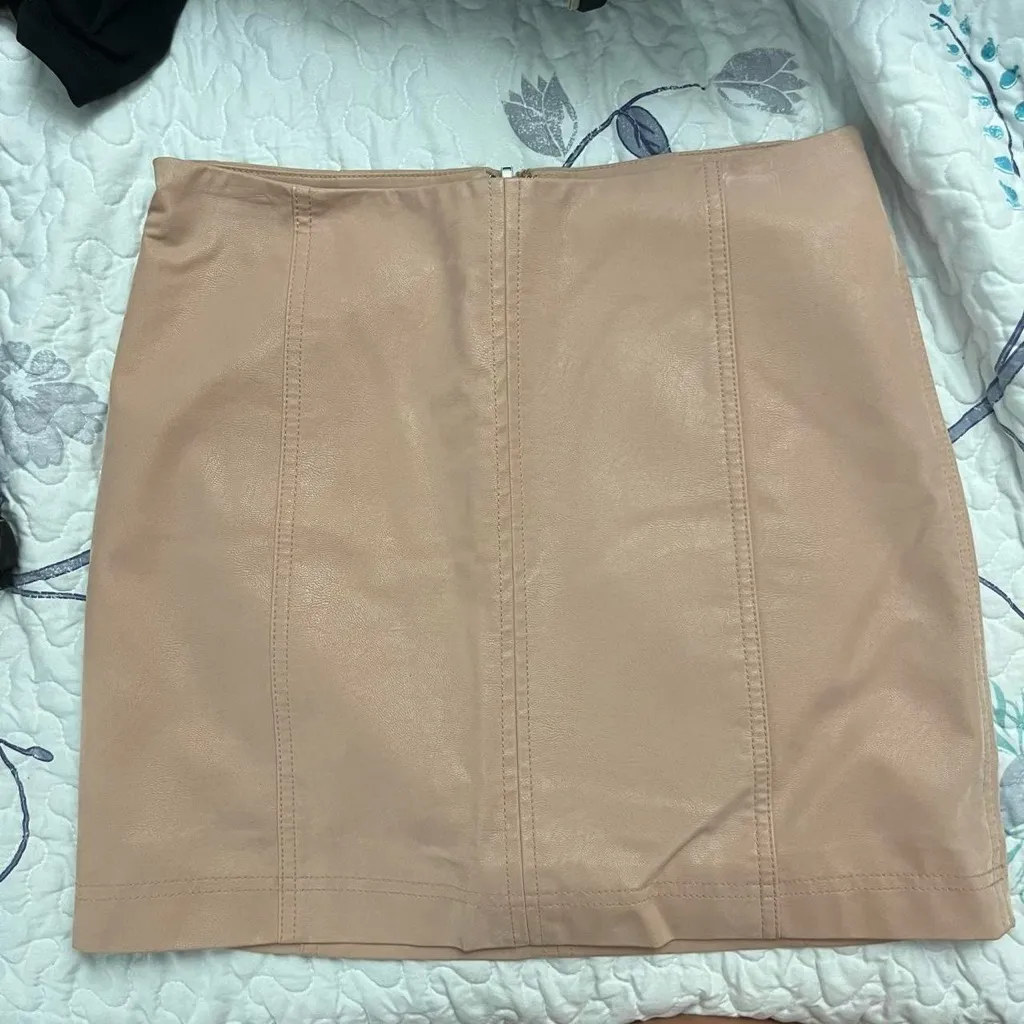 Free People mini skirt - Image 2