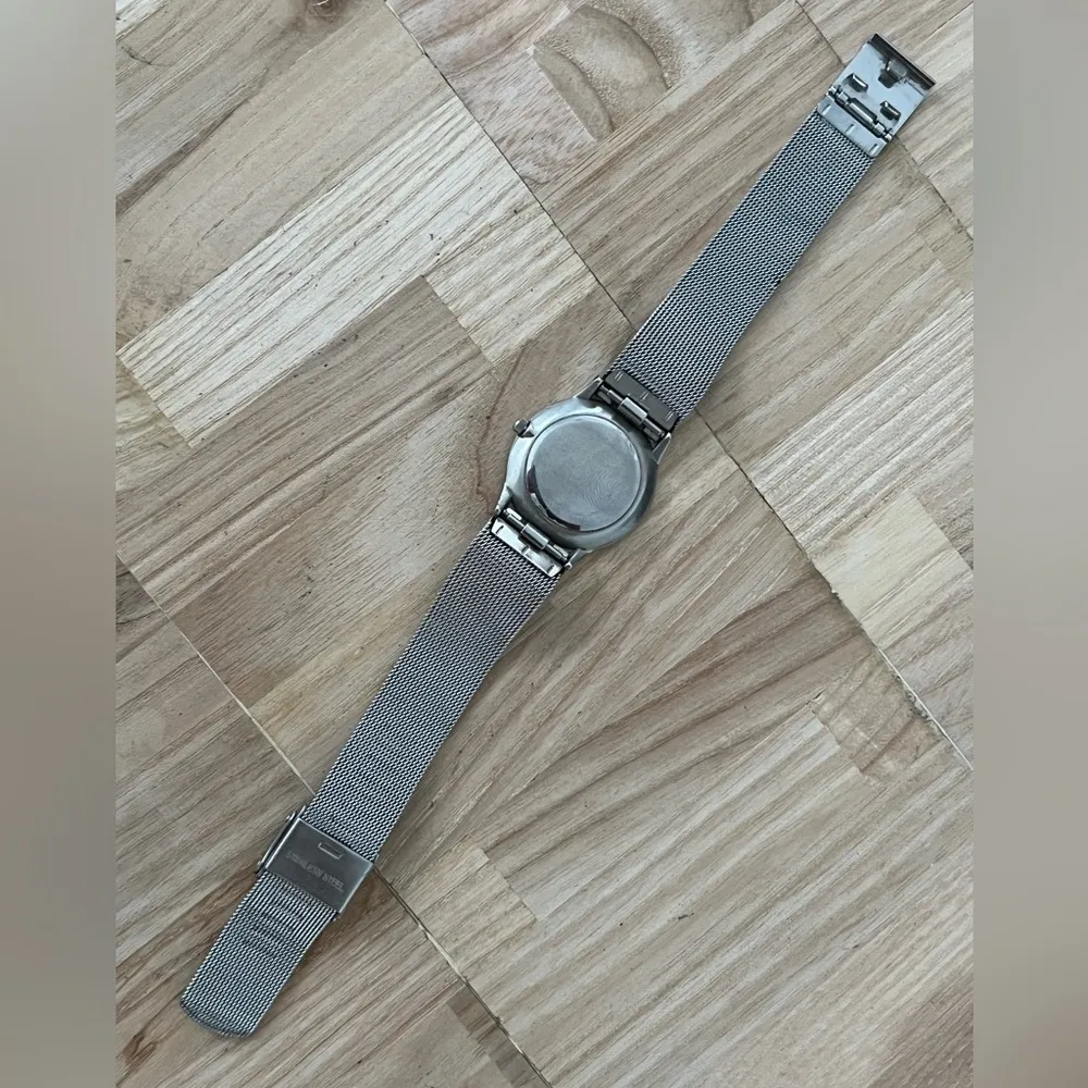 Skagen Steel Denmark Ladies Watch Black Dial Stainless Adjustable Bracelet - Image 8