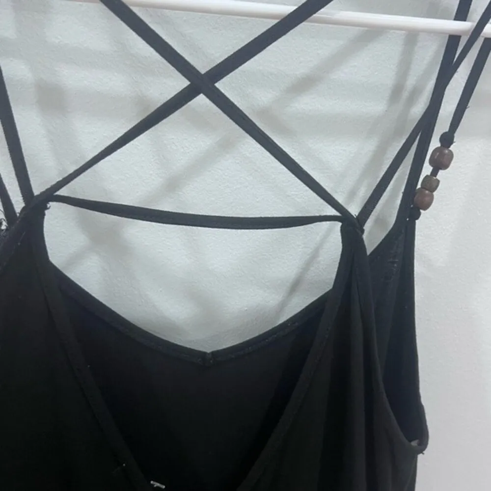 Open criss cross back black and tribal print maxi dress size medium - Image 7