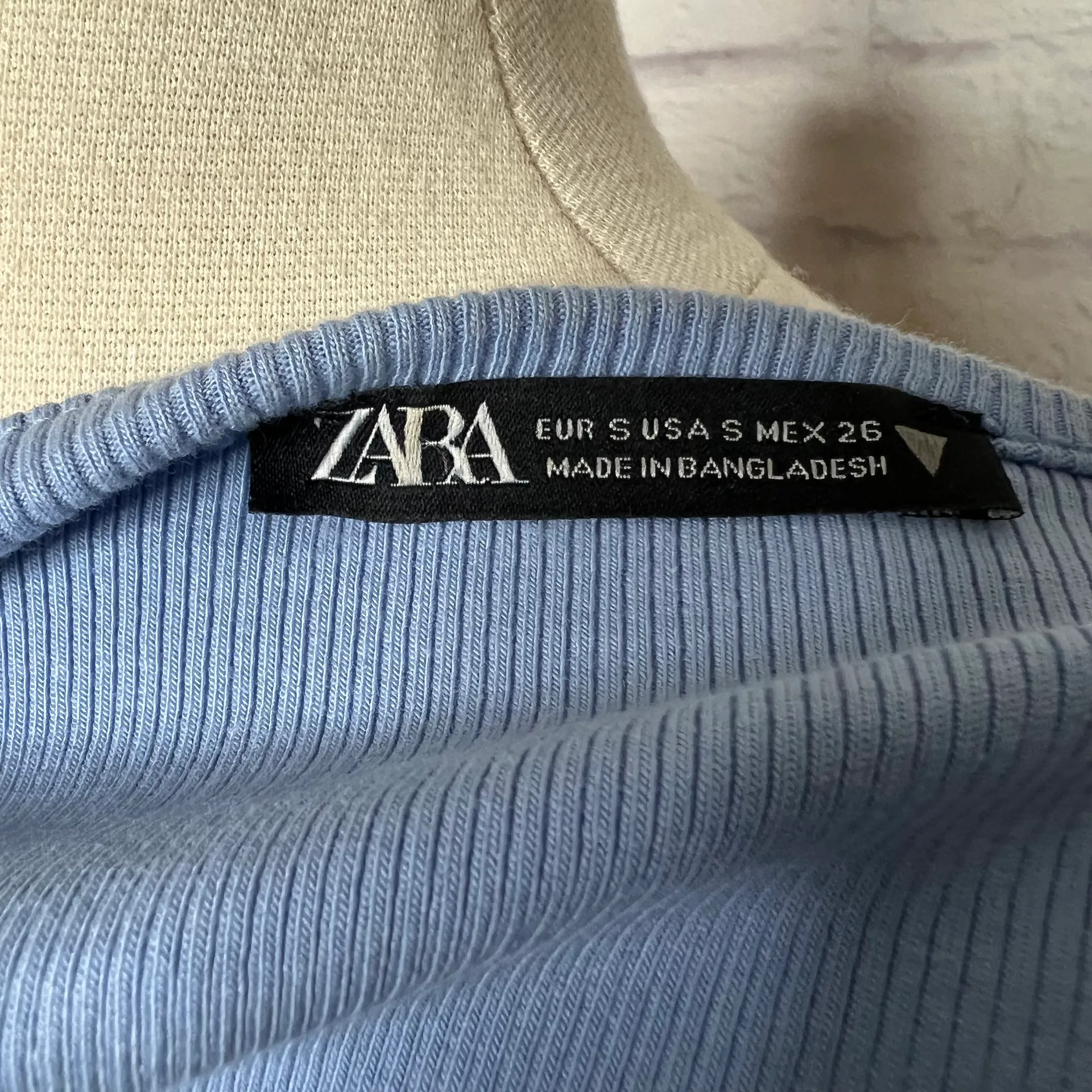 Rib Knit Fitted Sweater - Image 12