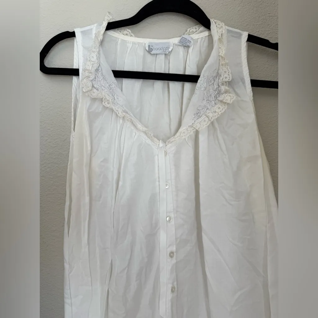 Vintage Barad&Co White Nightgown & Robe, Size Large - Image 2