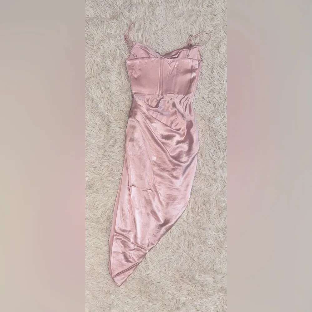 NWOT House of CB Reva Satin Gathered PINK Corset midi Dress sz XS - Image 6