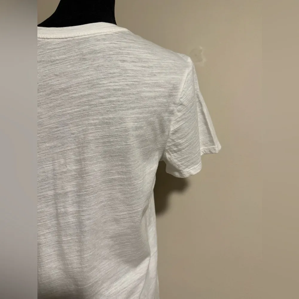 NWOT Lucky Brand x Coca Cola Pink and White Tokyo Graphic Tee size medium - Image 7