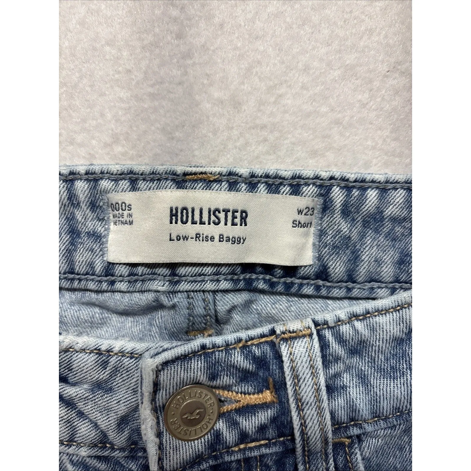 Hollister Low Rise Baggy Jeans Size 23 Short Light Wash Y2K 90s - Image 2
