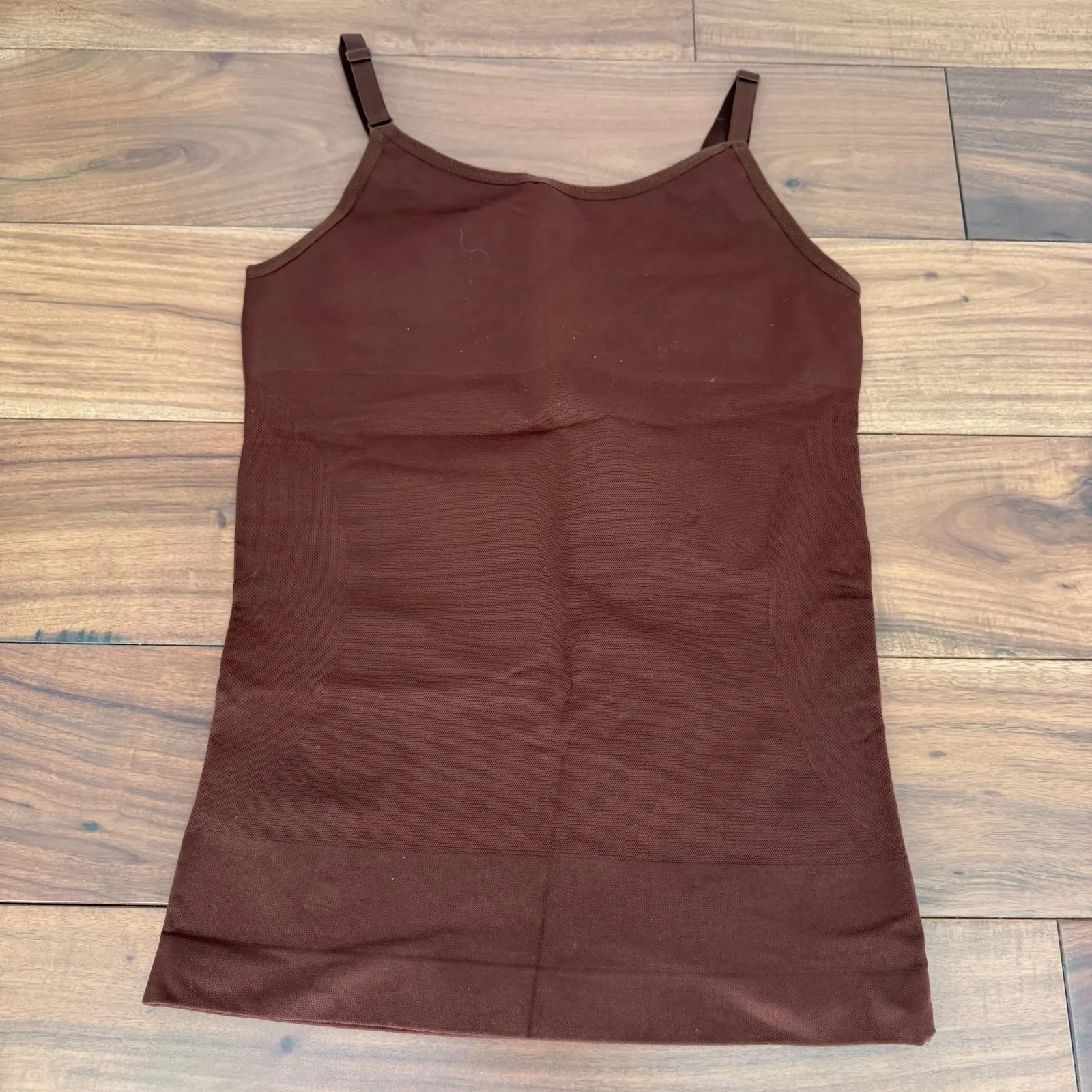 Shapermint Essentials All Day Every Day Scoop Neck Cami Top Womens L Chocolate Brown Size L - Image 2